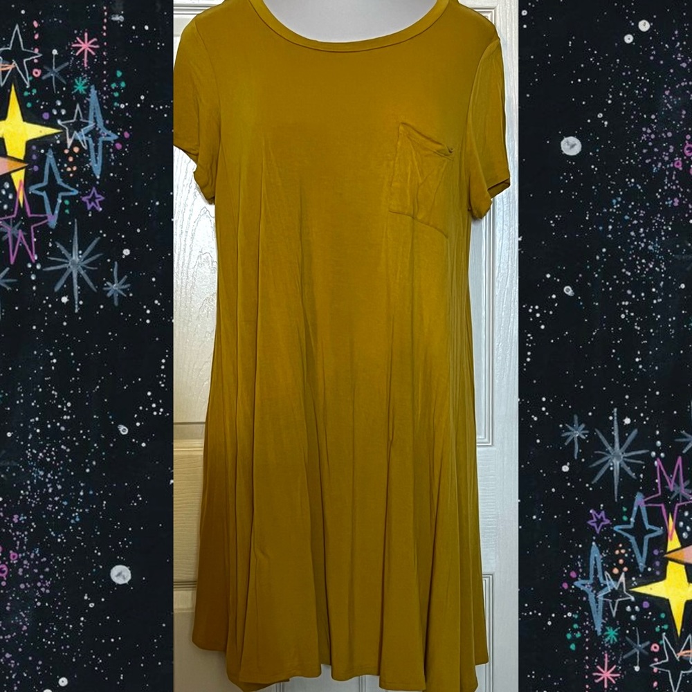 Mustard / Ochre T-Shirt Dress with Front Pocket 🌞